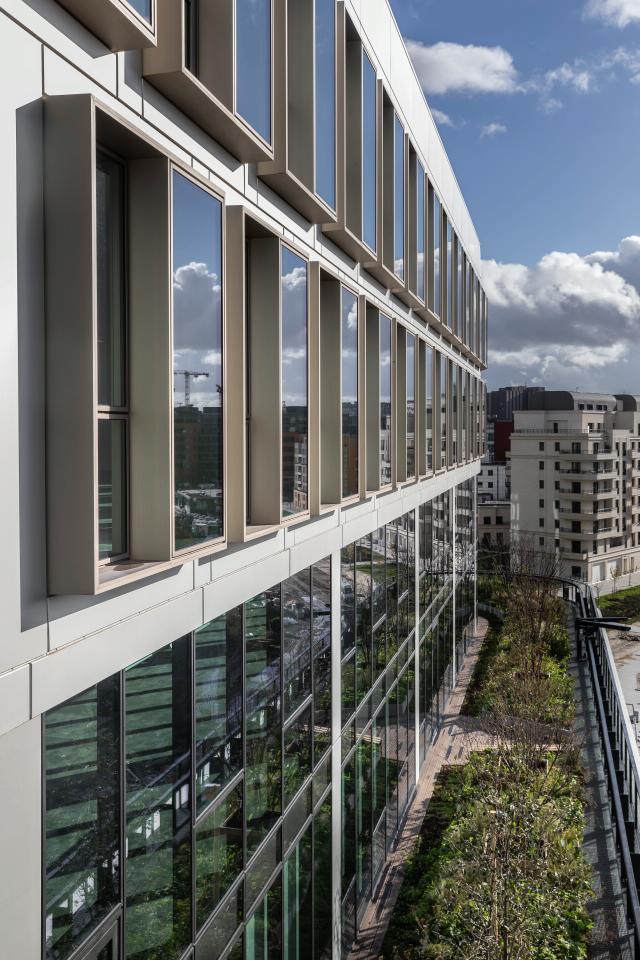 Bureau Saint-Ouen 24577m² Location bureau Saint-Ouen Seine-Saint-Denis OLBUR2309502 3